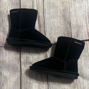 BearPaw Kids Black Suede Boots like new!